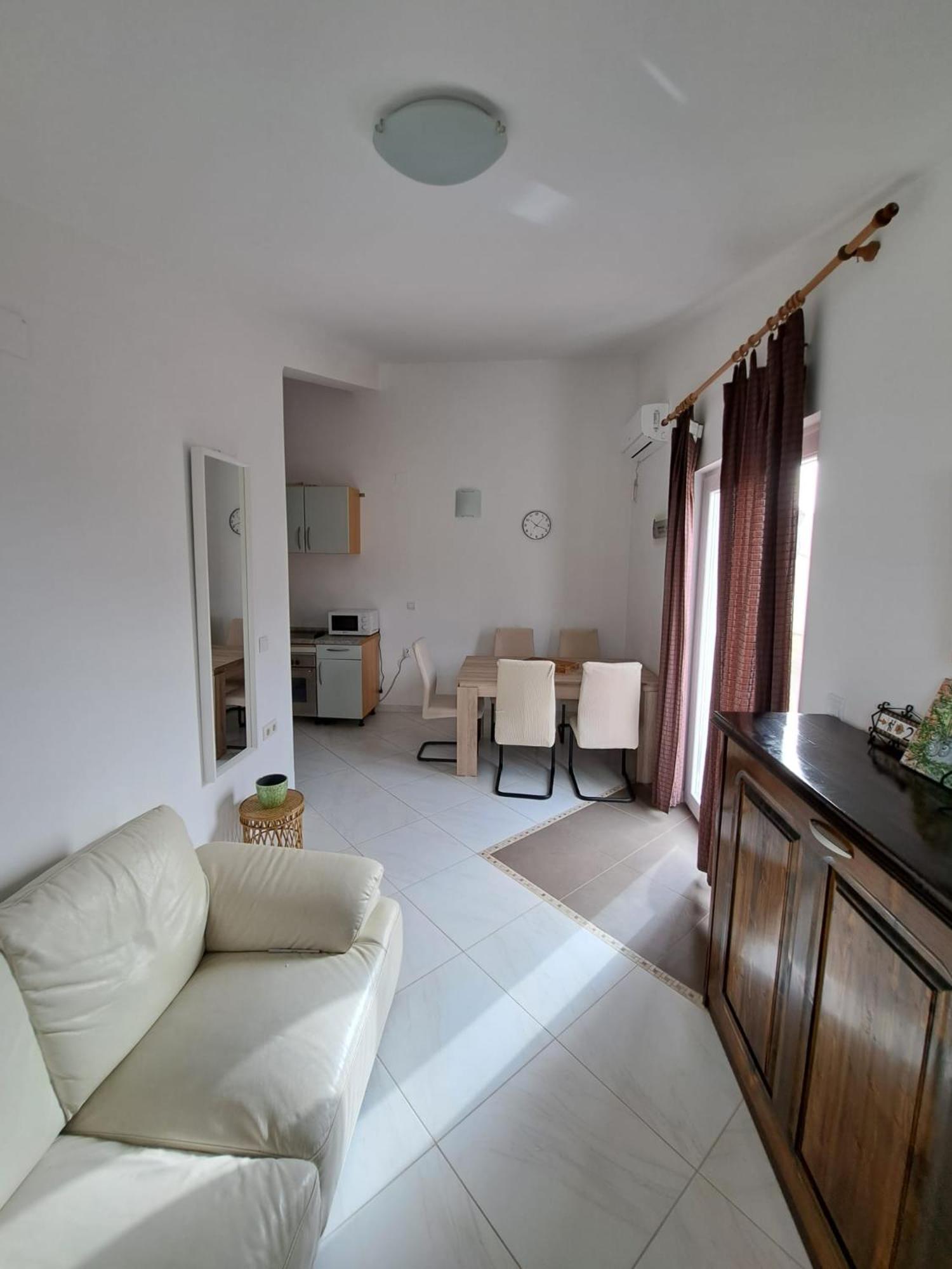 Apartments Maretic Мандре Экстерьер фото